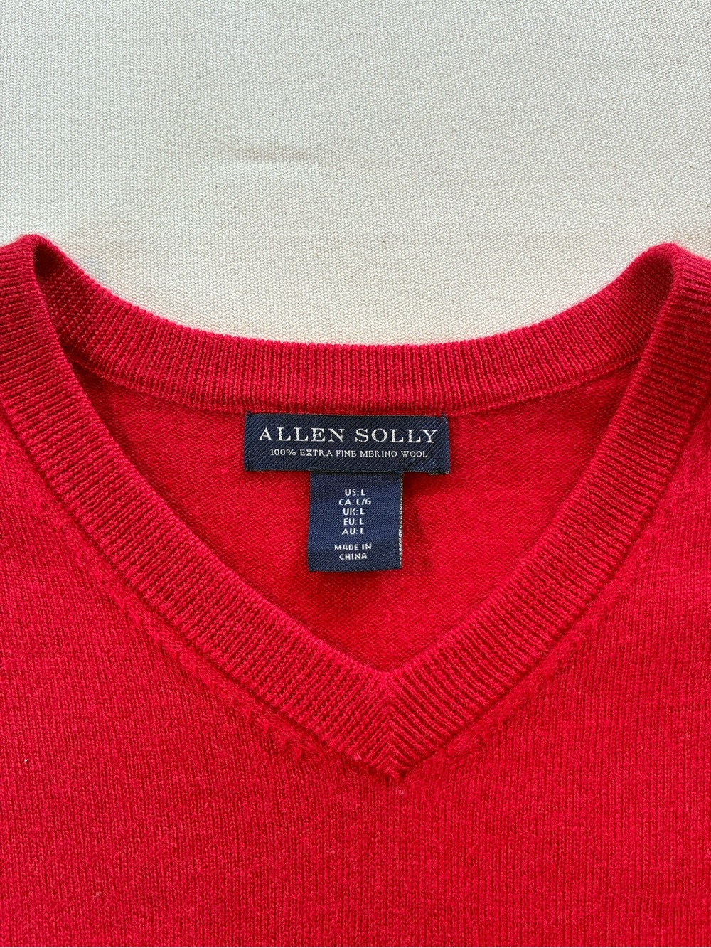 Allen Solly Men's Bright Red V-Neck Sweater 100% Extra Fine Merino Wool